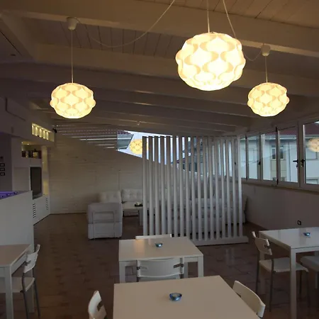 Il Falco E Il Gabbiano Corigliano Calabro