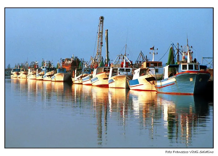Alojamento de Acomodação e Pequeno-almoço Il Falco E Il Gabbiano 4*