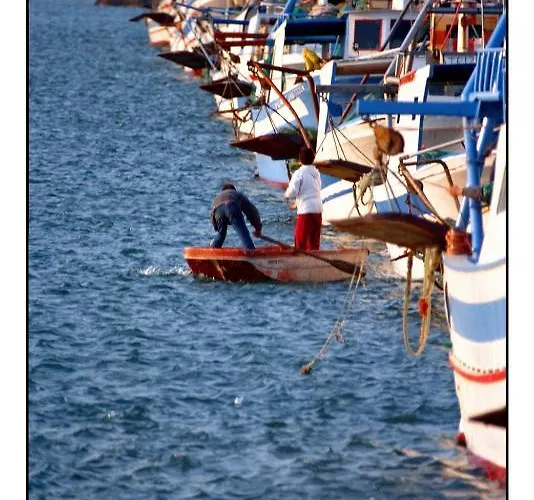 Alojamento de Acomodação e Pequeno-almoço Il Falco E Il Gabbiano 4*