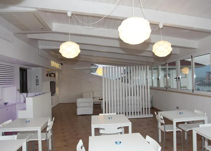 Alojamento de Acomodação e Pequeno-almoço Il Falco E Il Gabbiano Corigliano Calabro