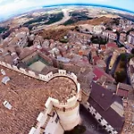 Il Falco E Il Gabbiano B&B