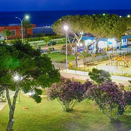 Il Falco E Il Gabbiano B&B 코릴리아노칼라브로