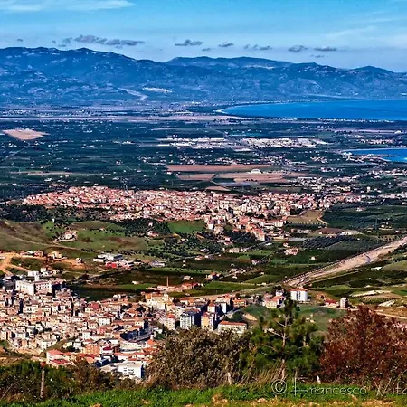 Il Falco E Il Gabbiano 4* 코릴리아노칼라브로