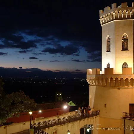 Il Falco E Il Gabbiano 4*