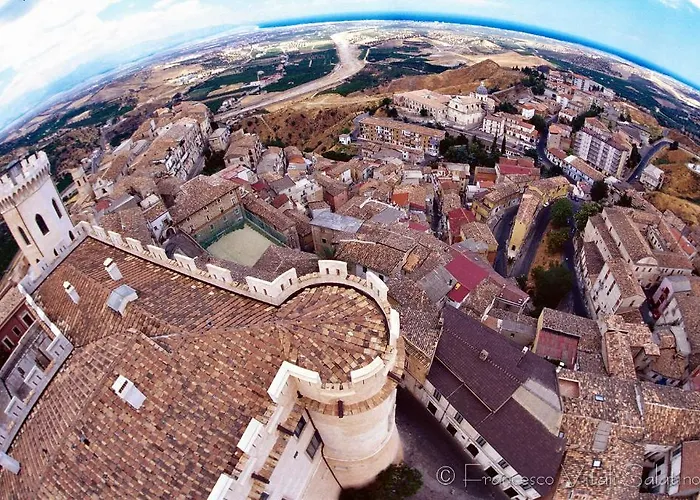 Il Falco E Il Gabbiano Panzió
